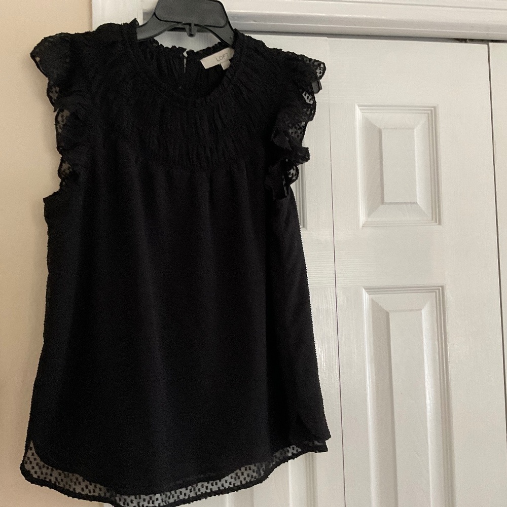 Ladies Loft medium black textured ruffled short-sleeve blouse. NEVER worn.